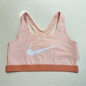 Nike Sports Bra in Peach/Pink Size Large